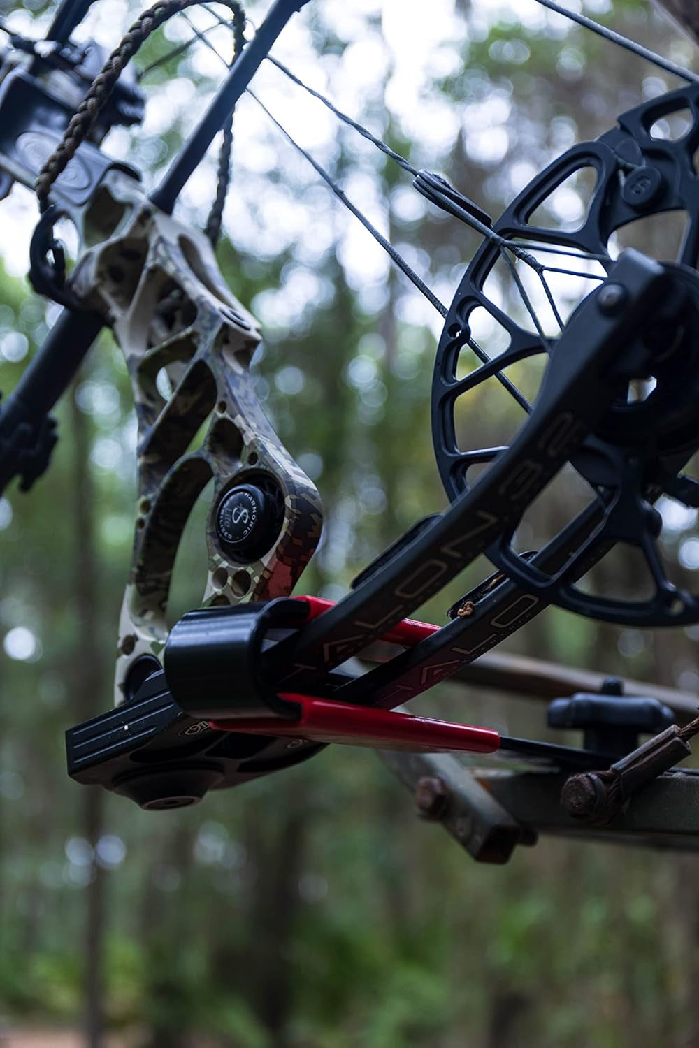 Regular Hang-On Buddy Tree Stand Bow Holder | Steel Bow Holder for Tree Stand Wi