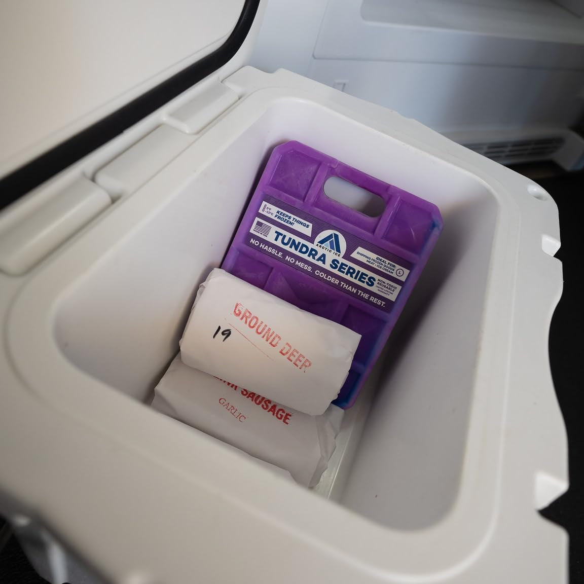 Tundra Series Long Lasting Reusable Ice Pack - 5° Fahrenheit Cooling Point - Designed to Maintain Freezer-Like Temperatures in Coolers