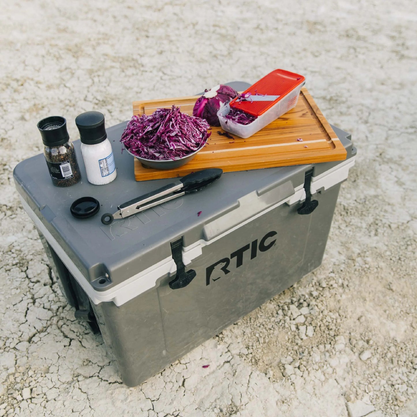 52 QT Ultra-Light Hard-Sided Ice Chest Cooler, Fits 76 Cans, Dark Grey & Cool Grey