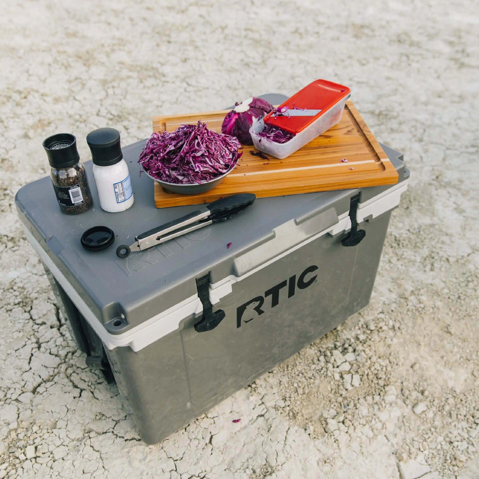 52 QT Ultra-Light Hard-Sided Ice Chest Cooler, Fits 76 Cans, Dark Grey & Cool Grey