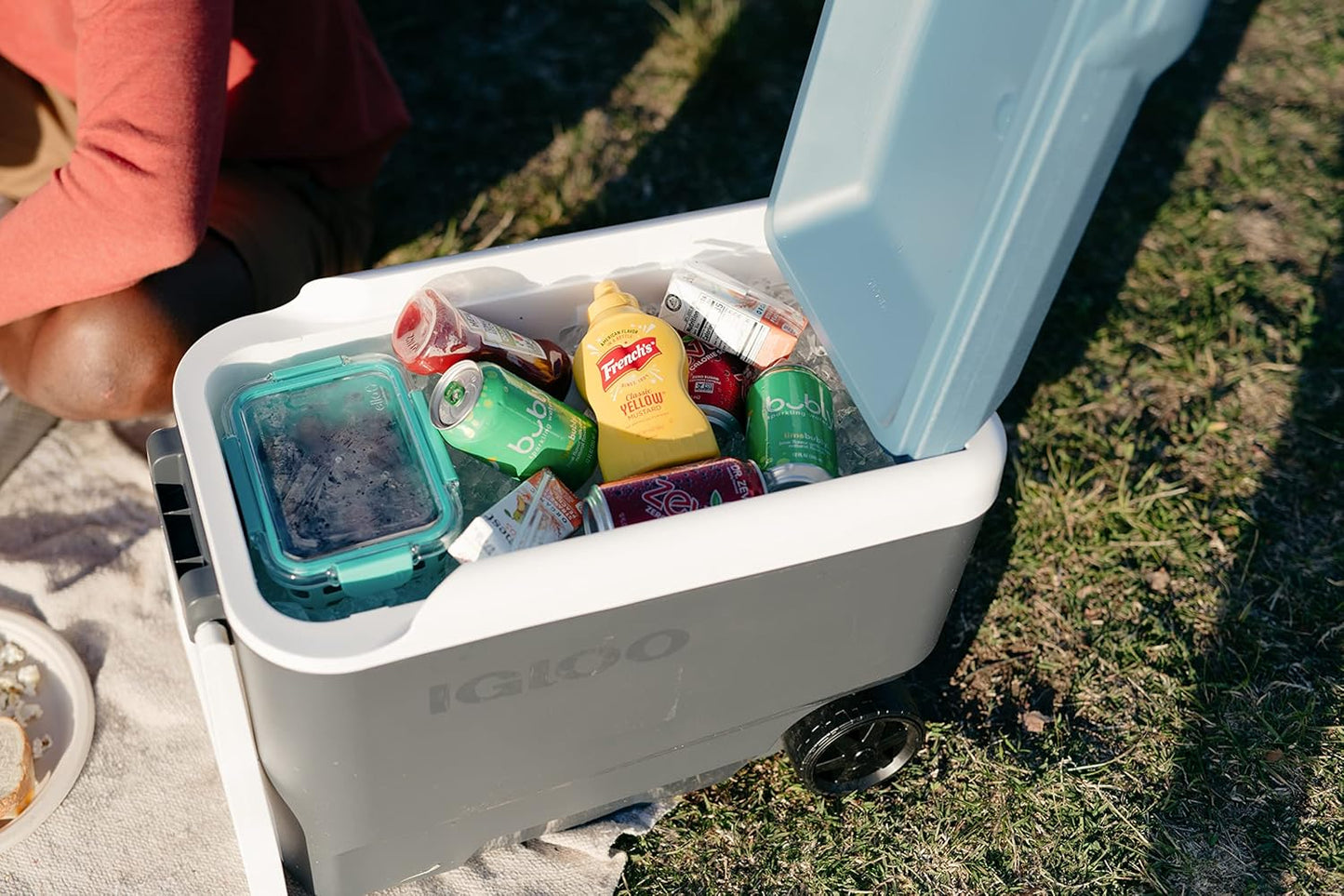 Maxcold 40-100 Qt Commercially Insulated Coolers